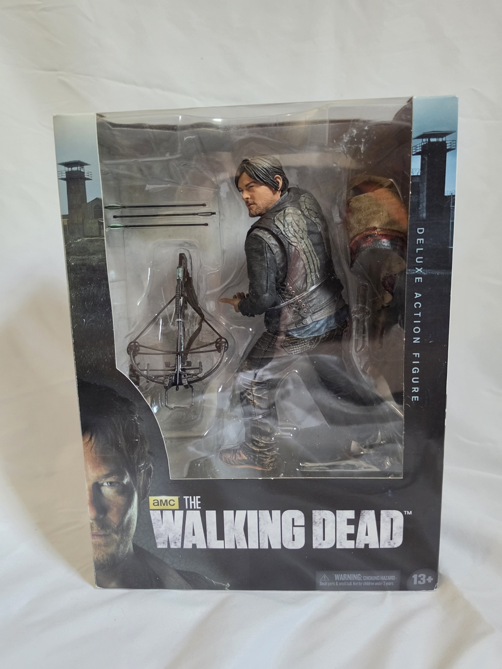 The Walking Dead Deluxe Action Figure Daryl Dixon